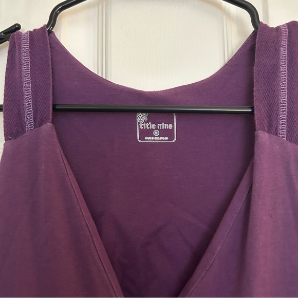 Title Nine Purple Stitch Detail Sleeveless V Neck Dress Size Medium - Picture 2 of 6